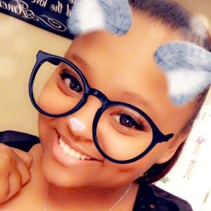 Meet your Posher, Jazmine